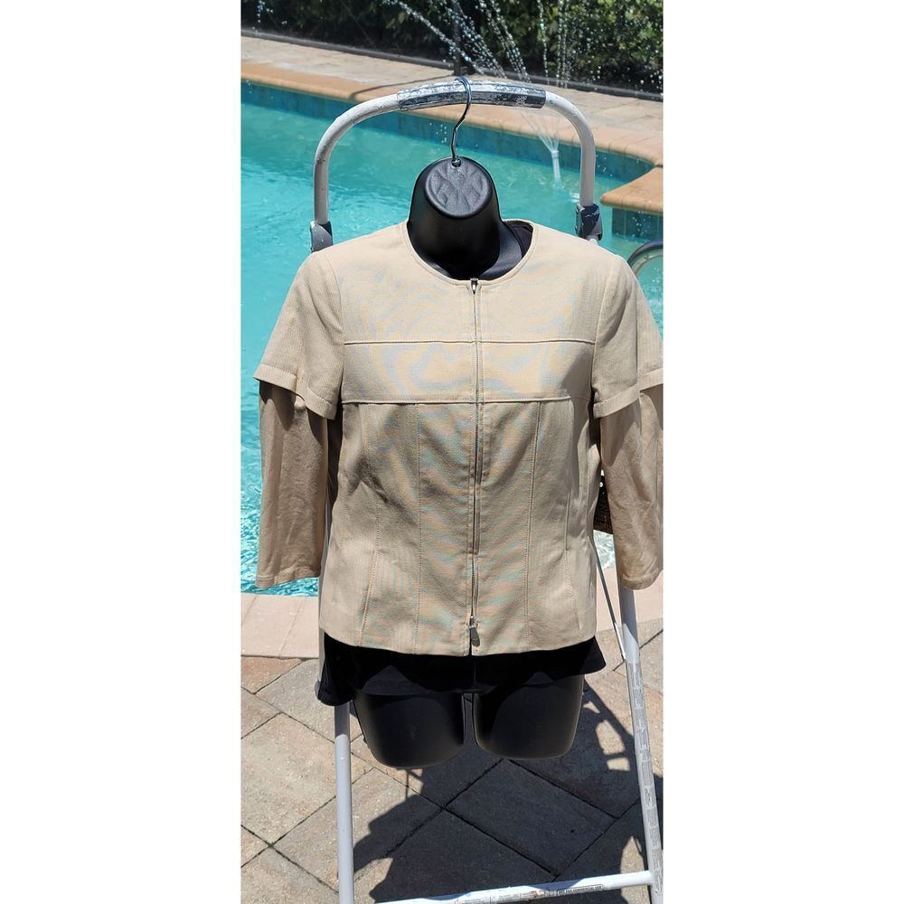 Worth New York Beige Zip Up Double Layer Long Sleeve Jacket 
Size: 6 - Picture 2 of 3
